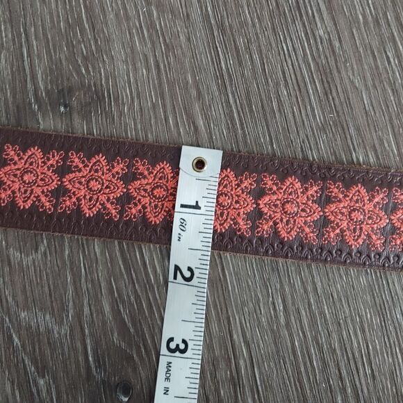 Lucky Brand Bohemian Brown Leather Embroidered Belt with Stamped Edging Small - Picture 6 of 6